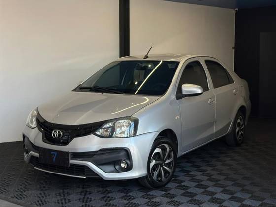 TOYOTA ETIOS 1.5 X SEDAN 16V FLEX 4P AUTOMÁTICO